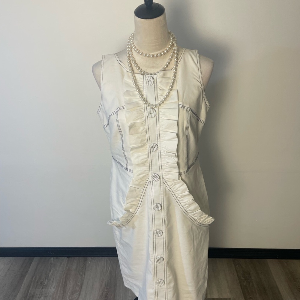 Elegant Cream Sleeveless Dress